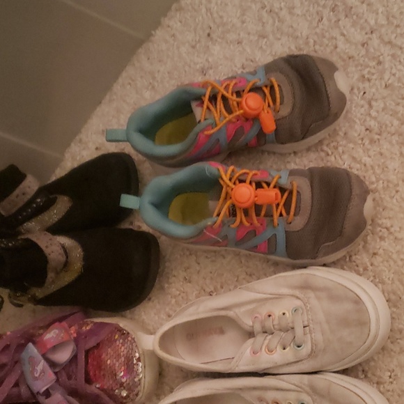 Girls bundle shoes  size 12 - Picture 3 of 6